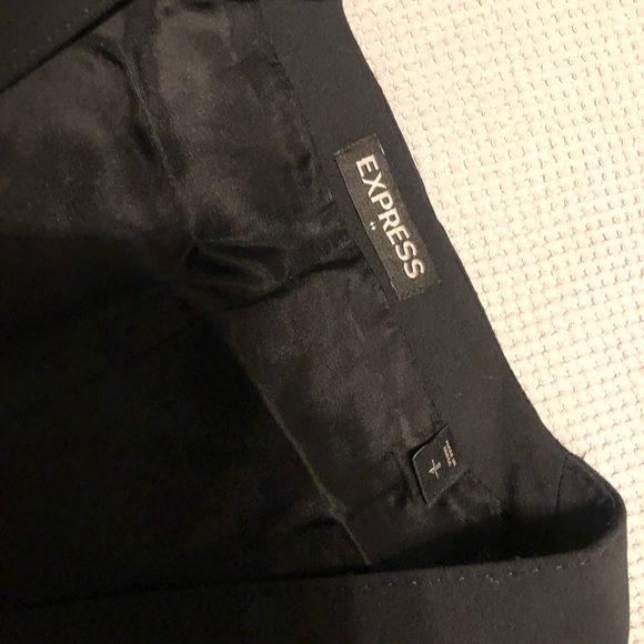 Express - Picture 4 of 4